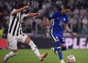 开云体育下载-意甲联赛争夺激烈，胜负难预料