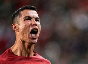 开云官网-欧洲足球比赛中的热点话题引发争议