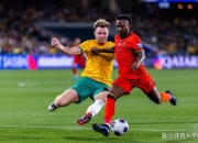 开云体育官网-欧预赛比赛场面热血激昂，球员豪气逼人的简单介绍