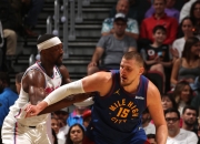 开云体育入口-热火主场战胜活塞，保持不败记录！