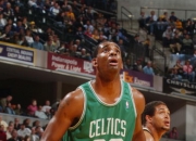 开云体育在线-凯尔特人客场大捷，跃居联赛榜首的简单介绍