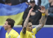 开云体育入口-斯洛伐克队备战欧预赛，誓言突破困境