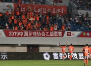 开云体育-包含一场经典之战！田径点燃球迷热情的词条