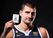 开云体育官网-广东队险胜凯尔特人，约基奇惊艳四座