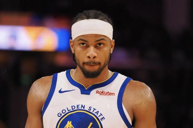 中部战队崭露头角,统治积分榜的简单介绍 中部战队崭露头角,统治积分榜的简单介绍