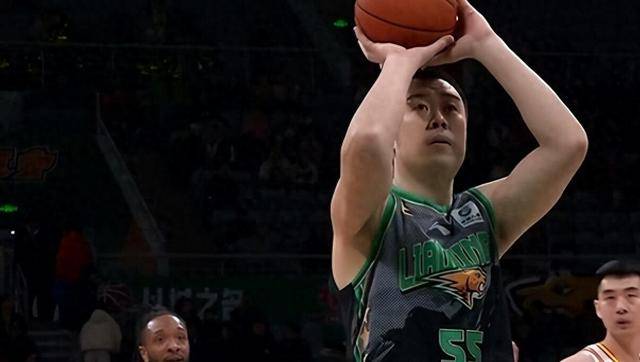 雄鸡白恩堡主场气势如虹，不可小觑的简单介绍