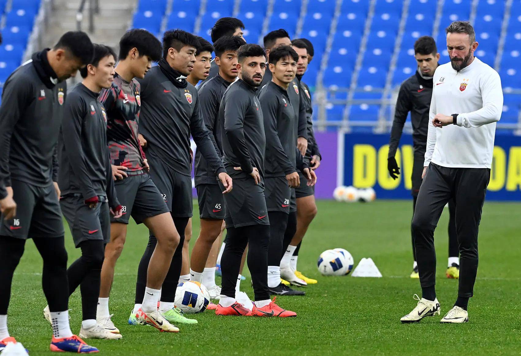 韩国球队再夺亚冠桂冠,豪强实力惊呆赛场的简单介绍 韩国球队再夺亚冠桂冠,豪强实力惊呆赛场的简单介绍