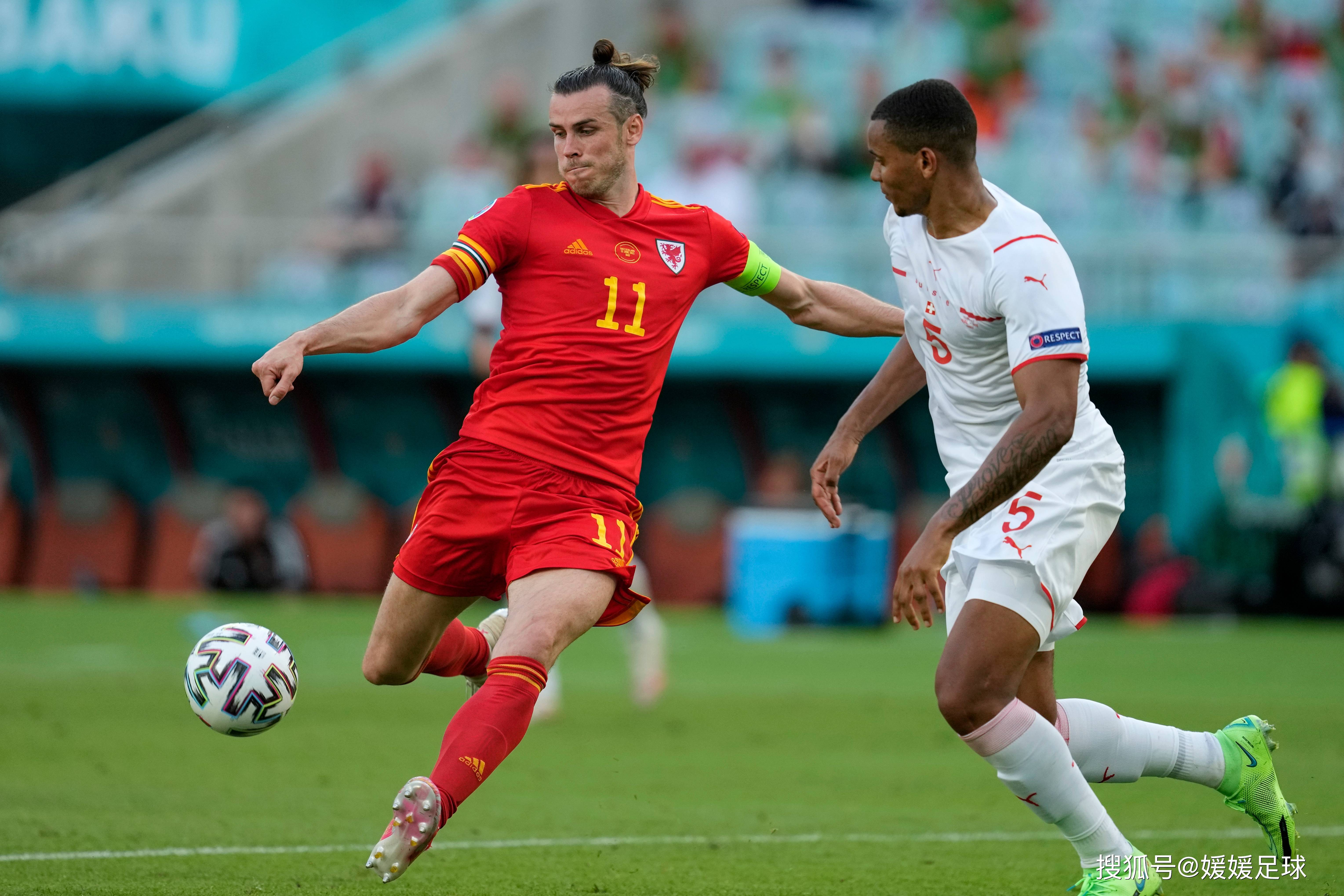 包含爱沙尼亚国家队遭受惨败，提早告别欧洲足球赛的词条