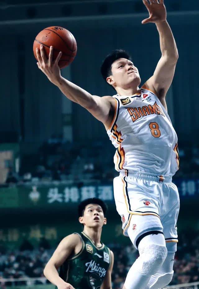 湖北男篮殊死一战，险胜对手取得关键胜利的简单介绍