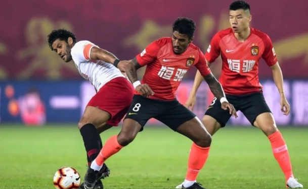 国安客场不敌恒大,保级压力增大 国安客场不敌恒大,保级压力增大