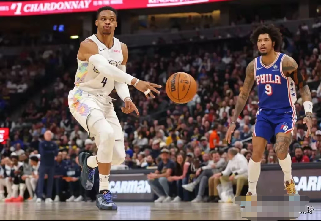 包含掘金客场压哨得分，逆转胜利壮举的词条