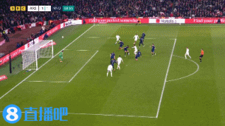 关于场上场下惊心动魄，胜负悬念让人捏一把汗的信息