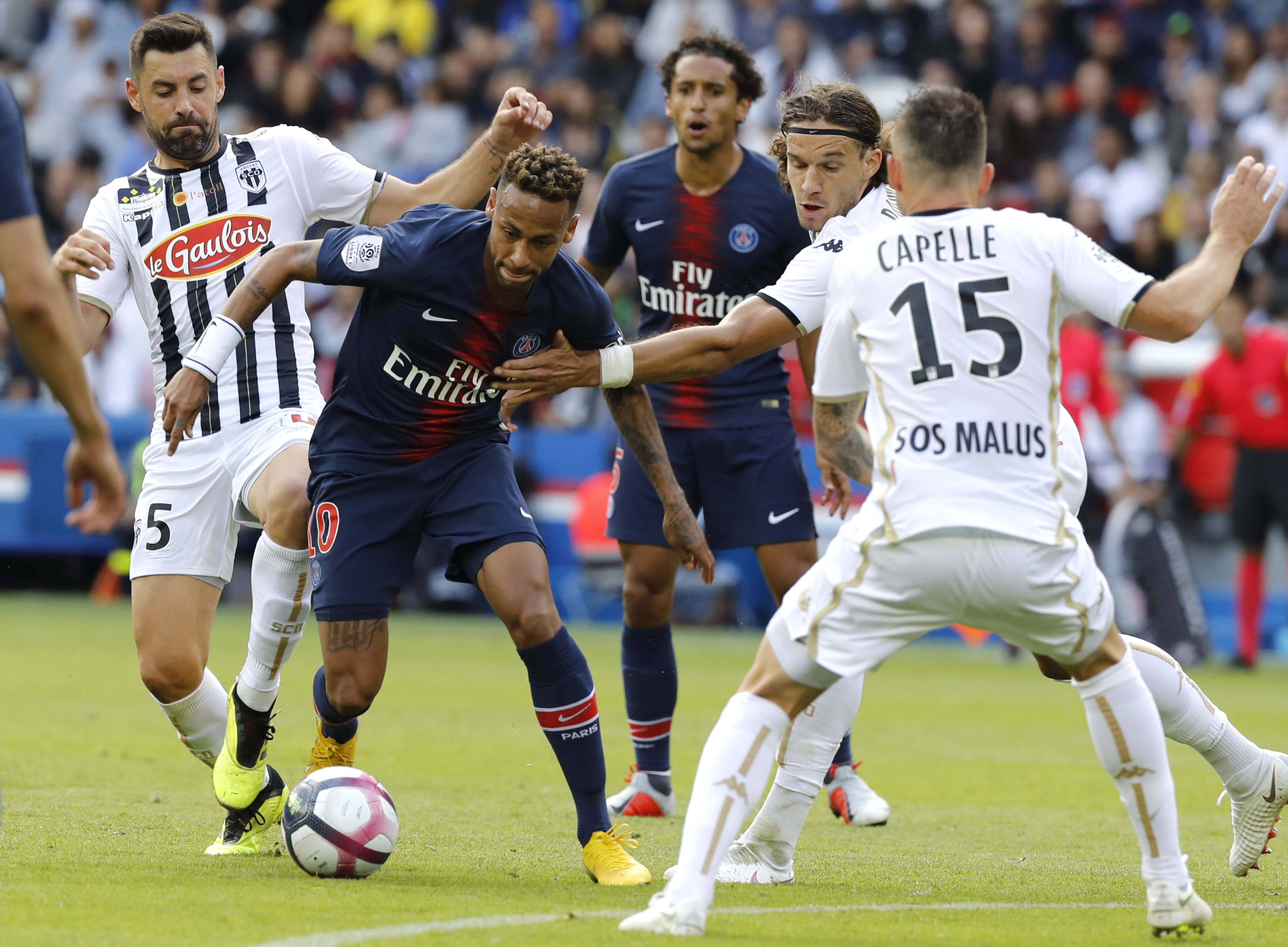 巴黎圣日耳曼豪取胜利，稳固小组赛领先的简单介绍