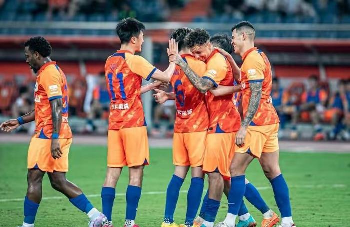 关于上海申花客场惨败江苏苏宁，亚冠资格岌岌可危的信息