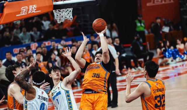 惊天逆转！失去优势的球队逆袭成功