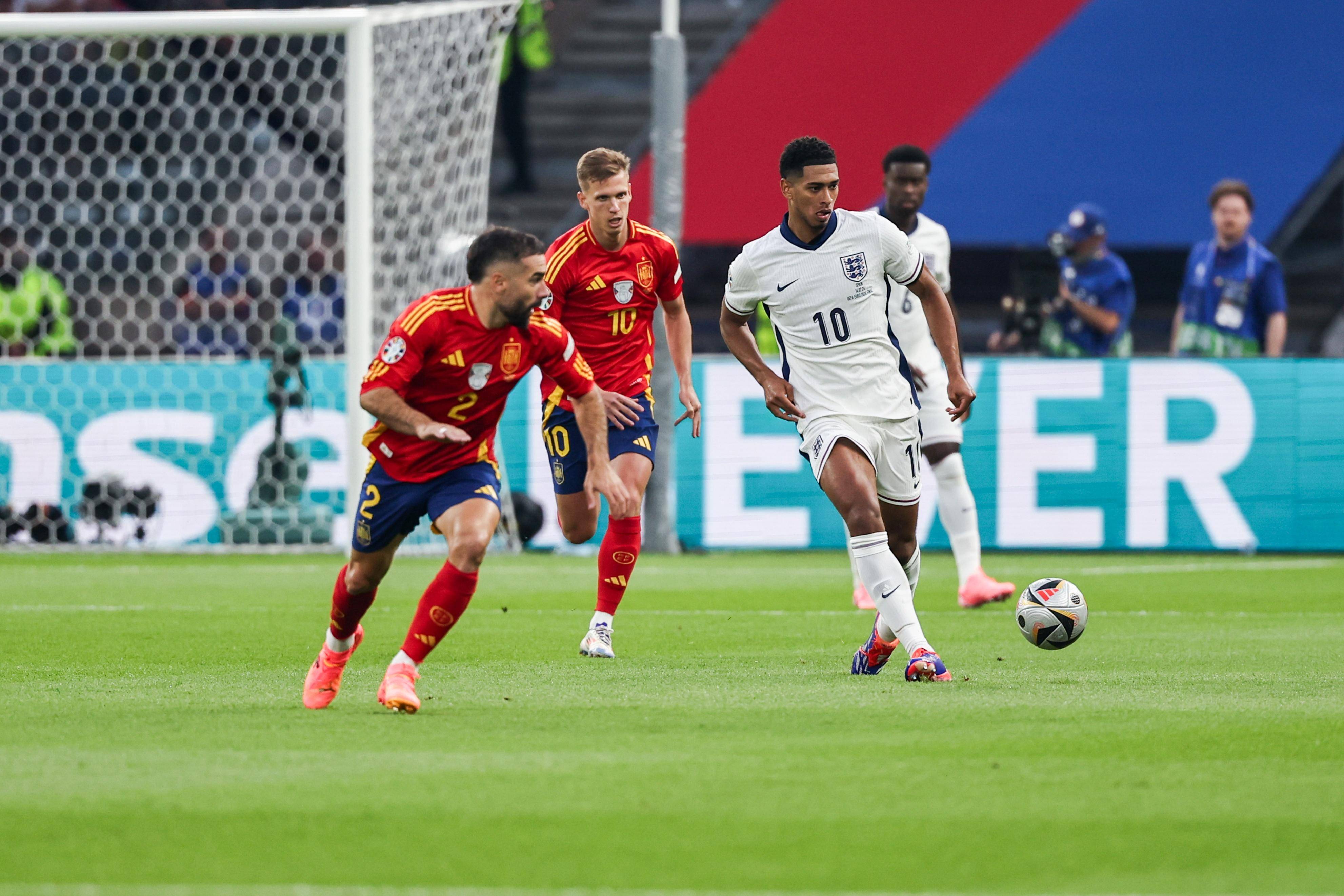 包含荷兰女足横扫西班牙,欧洲杯争冠热门的词条 包含荷兰女足横扫西班牙,欧洲杯争冠热门的词条