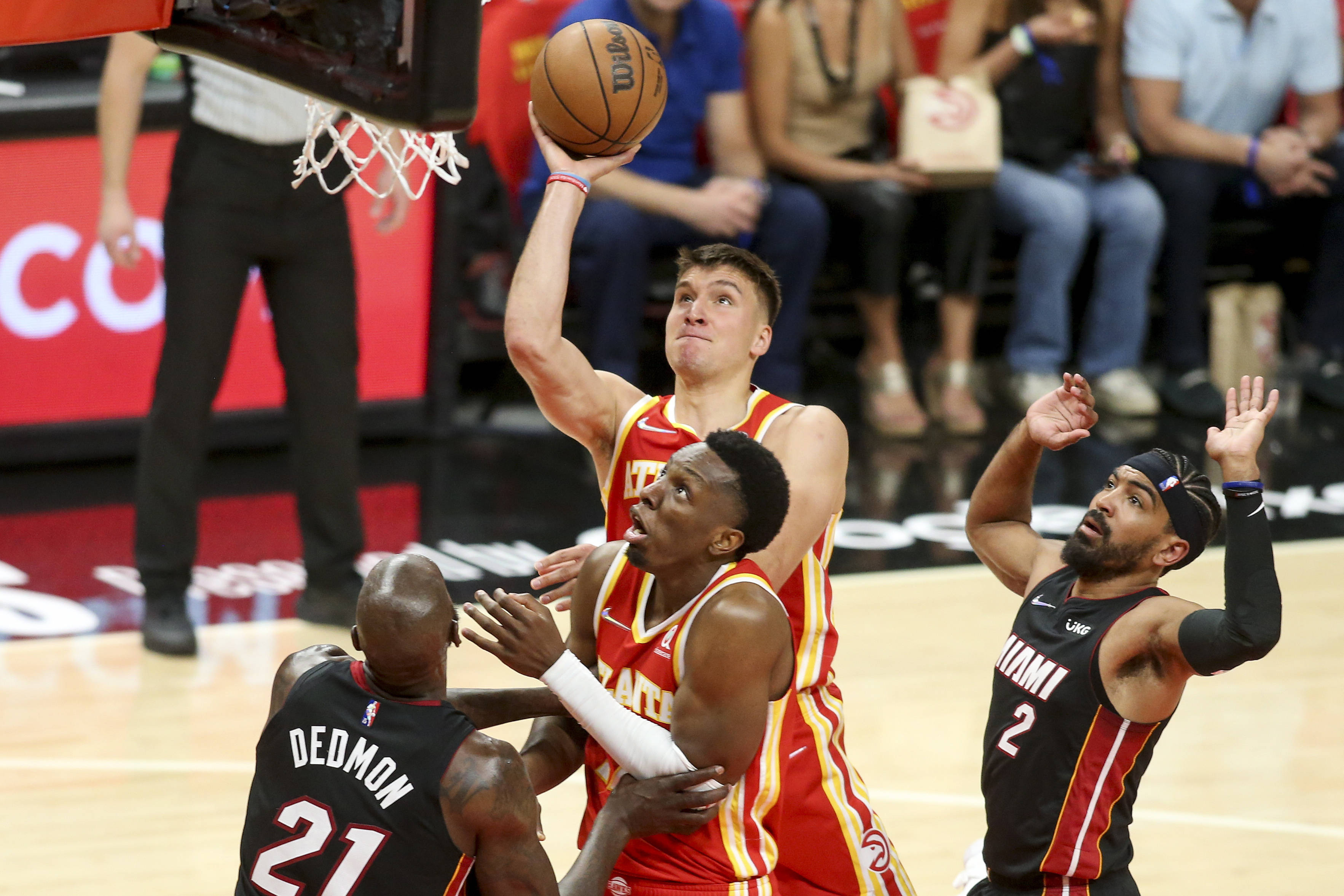 热火主场击败魔术,喜迎胜利 热火主场击败魔术,喜迎胜利