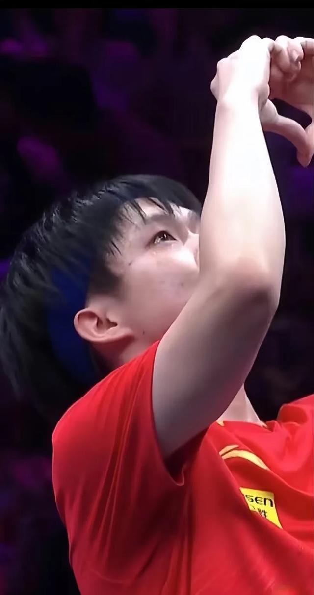 包含运动员顶住压力斩获冠军,技艺精湛令人赞叹的词条 包含运动员顶住压力斩获冠军,技艺精湛令人赞叹的词条