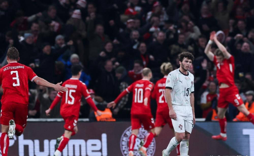 包含欧国联比赛欧洲强队对决，劲爆好戏连连的词条