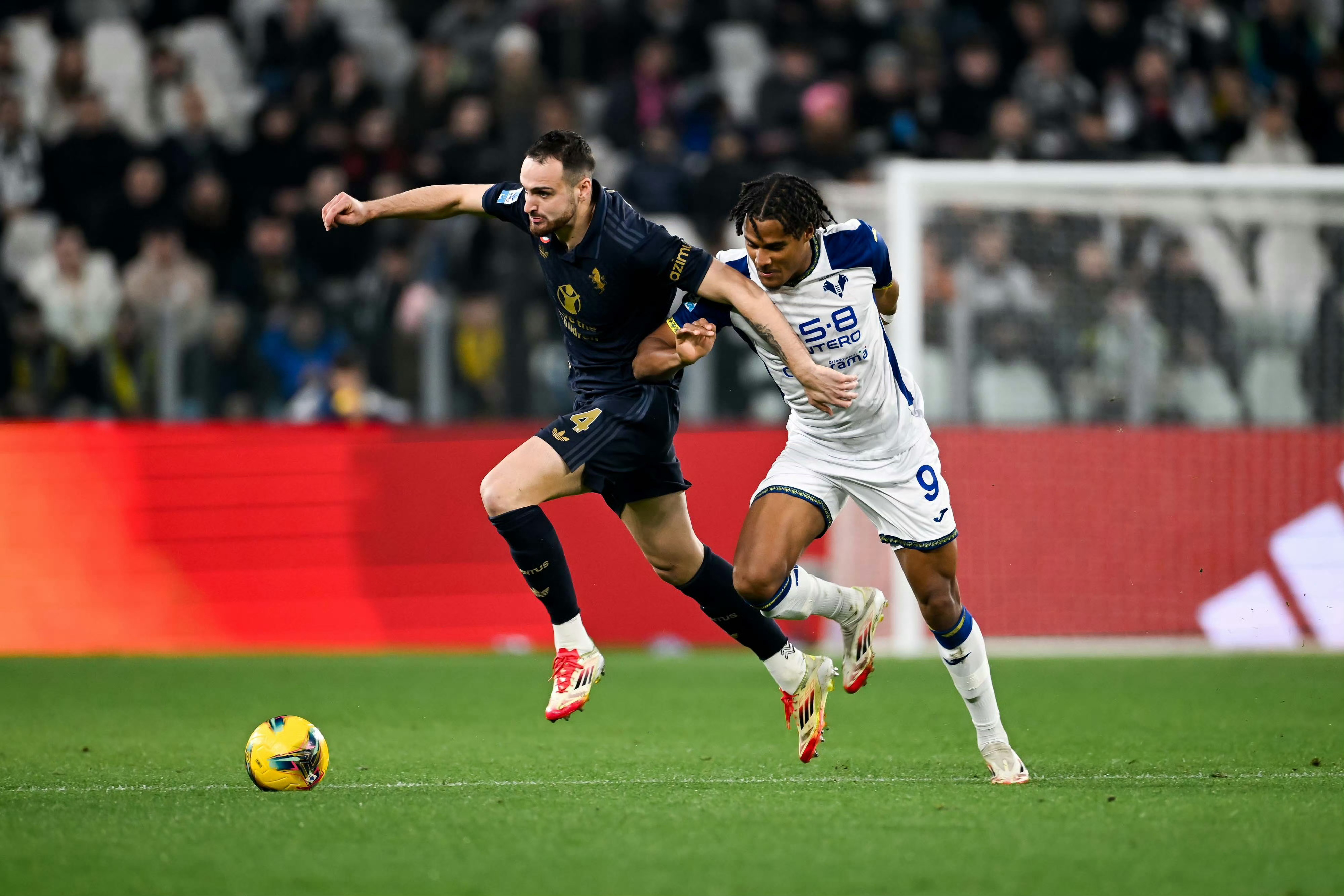 包含尤文图斯遭遇波折,晋级之路坎坷的词条 包含尤文图斯遭遇波折,晋级之路坎坷的词条