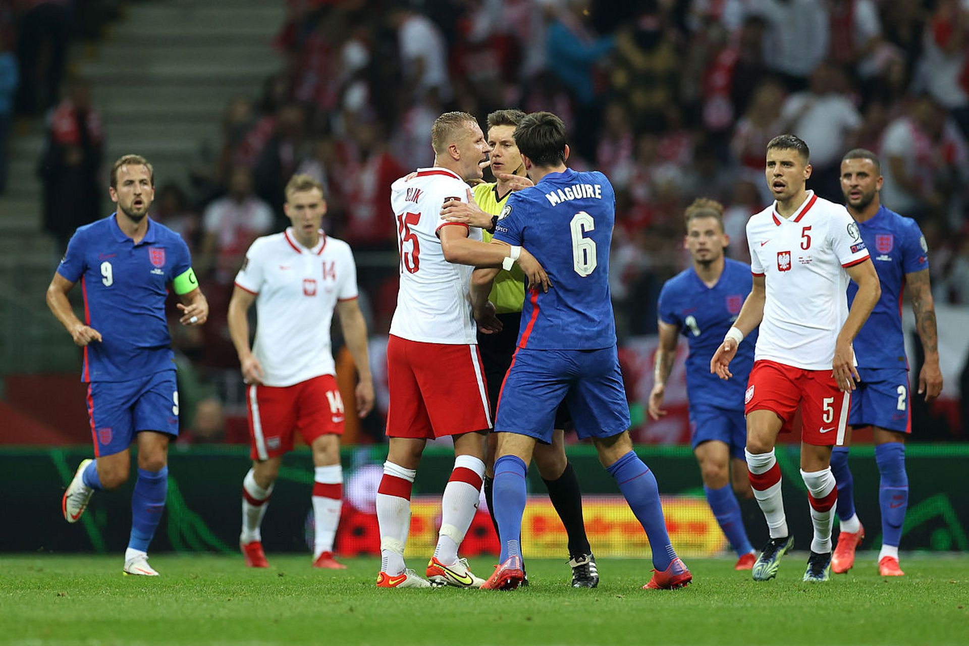 包含欧预赛积分争端:谁能一路领先,胜负未定的词条 包含欧预赛积分争端:谁能一路领先,胜负未定的词条