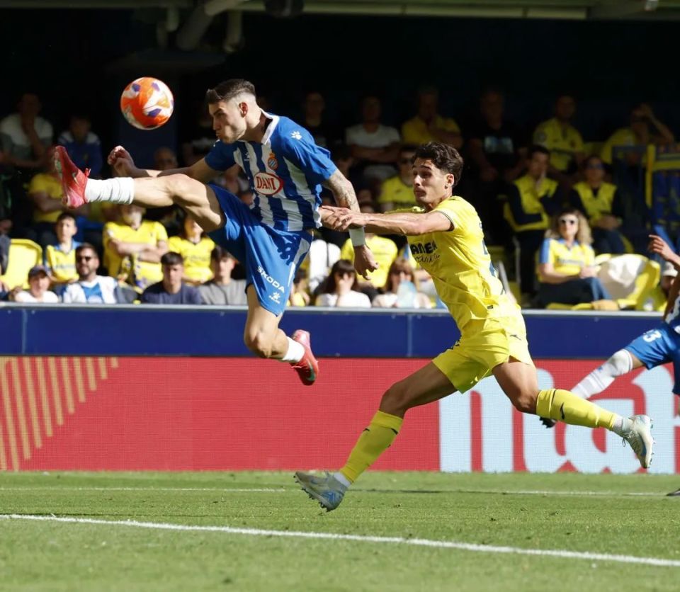 比利亚雷亚尔客场战胜对手,豪取胜利 比利亚雷亚尔客场战胜对手,豪取胜利