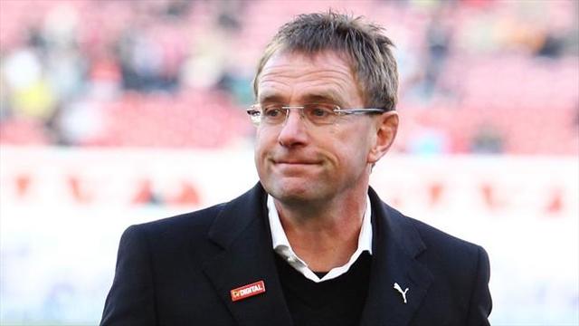 包含拉尔夫-兰尼克接手曼联取得首胜的词条 包含拉尔夫-兰尼克接手曼联取得首胜的词条