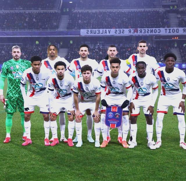 利物浦对阵巴黎,谁将会获胜? 利物浦对阵巴黎,谁将会获胜?