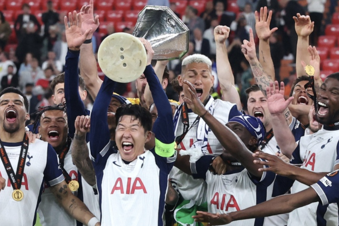 东京举行排球比赛,热刺表现惊险 东京举行排球比赛,热刺表现惊险