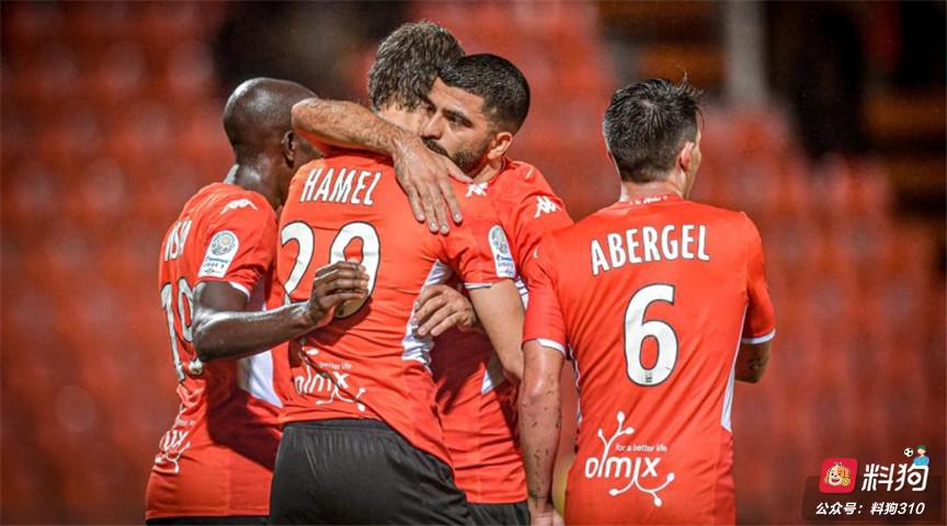 瓦伦西亚不敌洛里昂，遭遇两连败