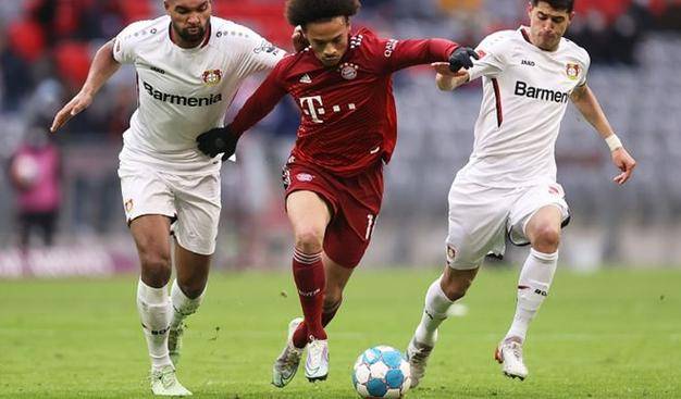 斯图加特爆冷击败对手,脱离降级区的简单介绍 斯图加特爆冷击败对手,脱离降级区的简单介绍