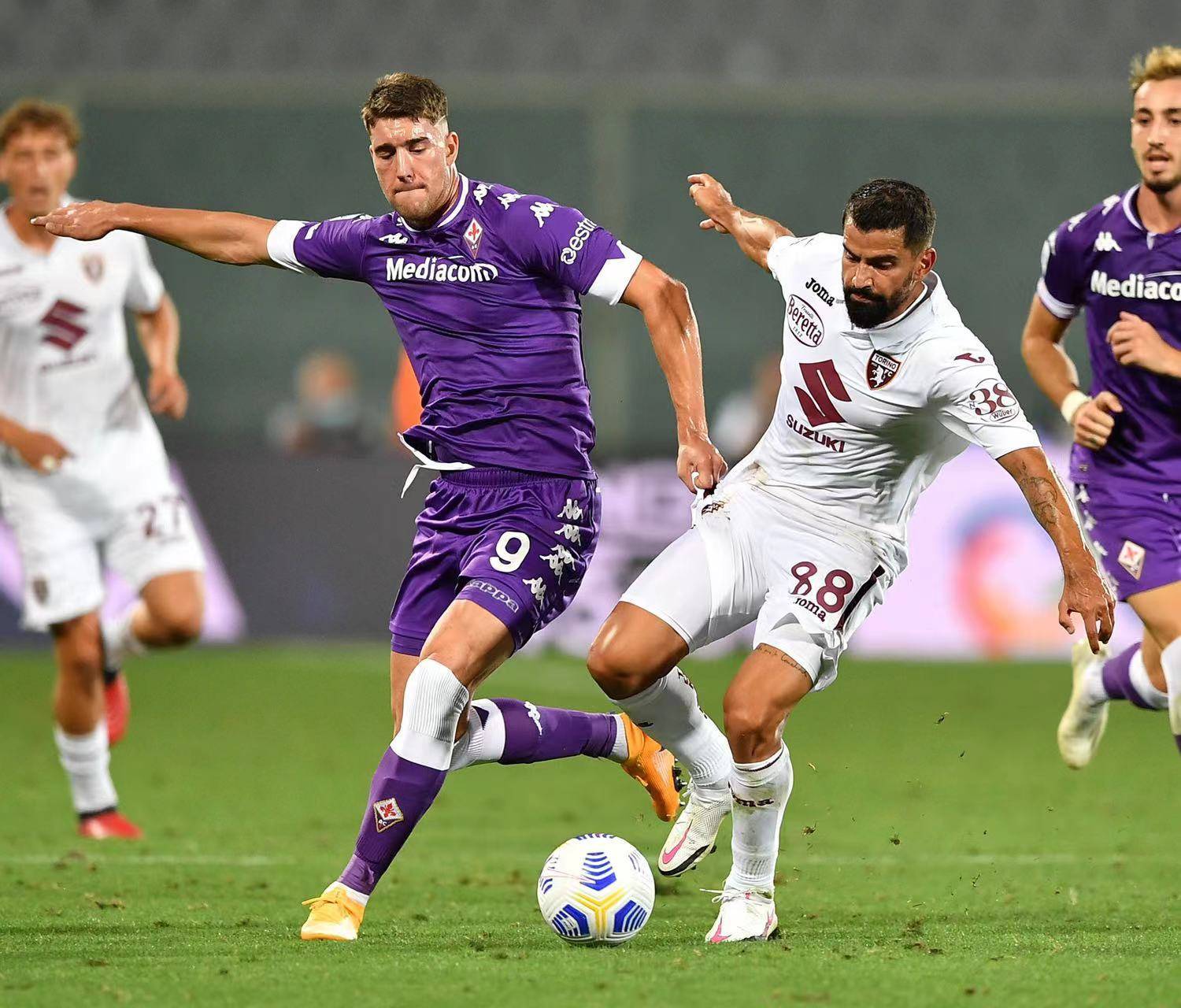 热那亚客战佛罗伦萨,强强对话令球迷热血沸腾的简单介绍 热那亚客战佛罗伦萨,强强对话令球迷热血沸腾的简单介绍