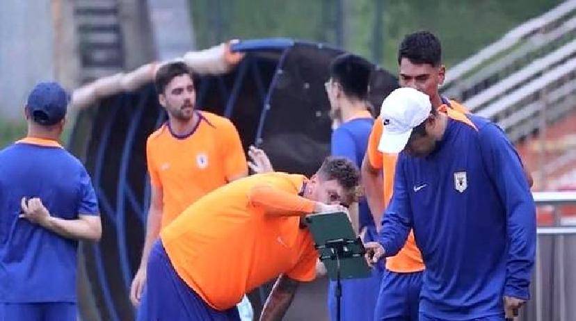 沙尔克04传闻大换血,球员调整或开启 沙尔克04传闻大换血,球员调整或开启