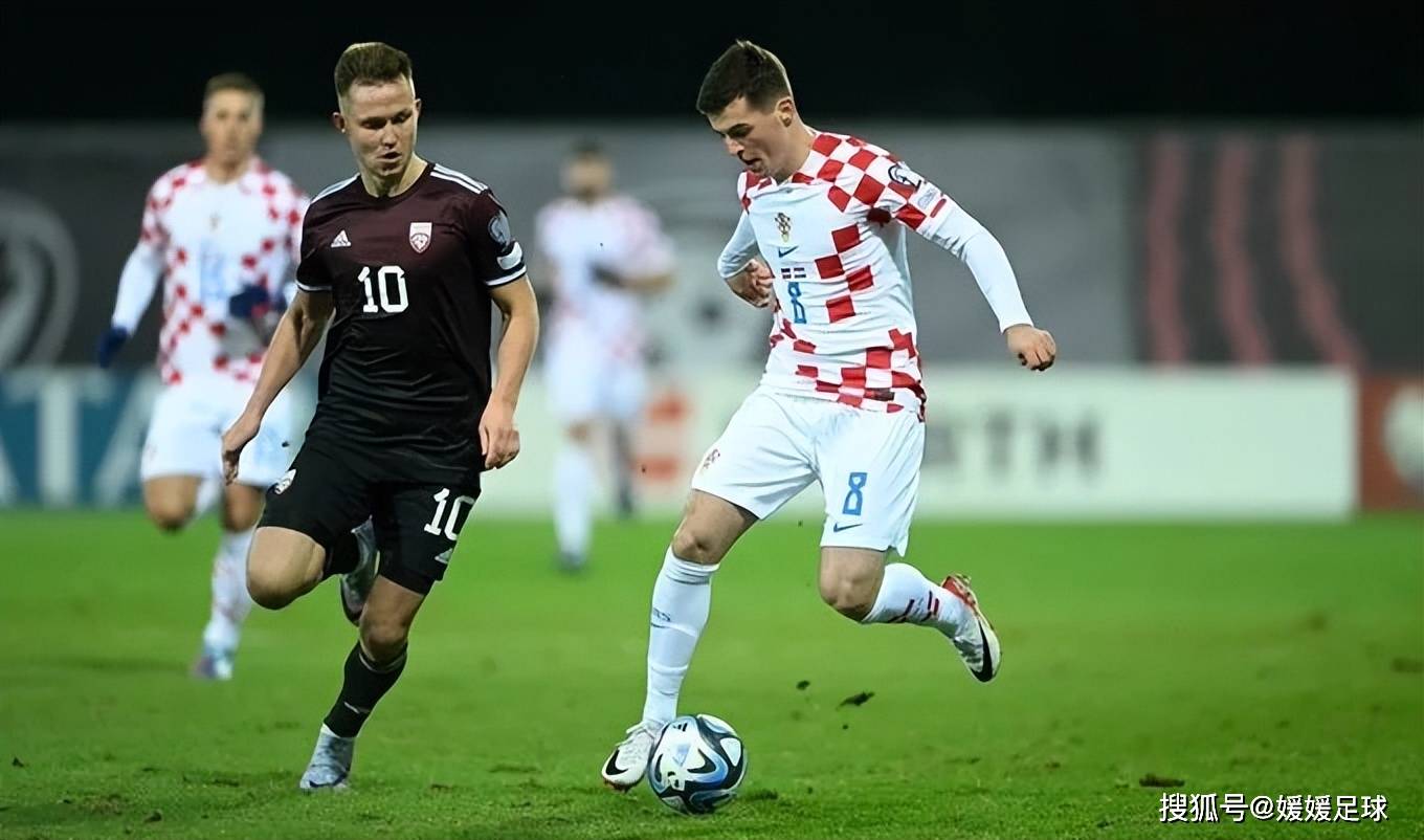 包含斯洛文尼亚主场1-0小胜以色列,升至第四的词条 包含斯洛文尼亚主场1-0小胜以色列,升至第四的词条