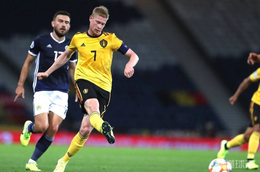 塞内加尔强势瓦伦西亚,德布劳内完成帽子戏法的简单介绍 塞内加尔强势瓦伦西亚,德布劳内完成帽子戏法的简单介绍