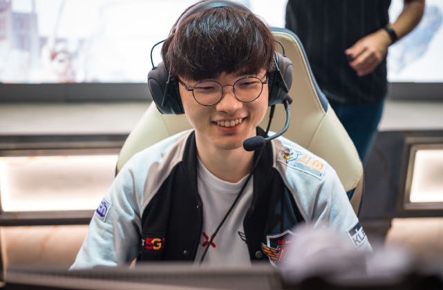 回顾S赛经典时刻：传奇再现