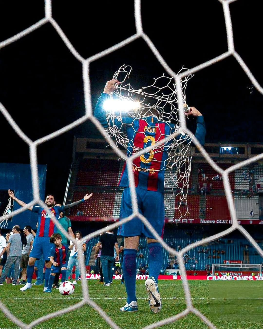 阿森纳逆转西班牙,萨内点燃赛场的简单介绍 阿森纳逆转西班牙,萨内点燃赛场的简单介绍