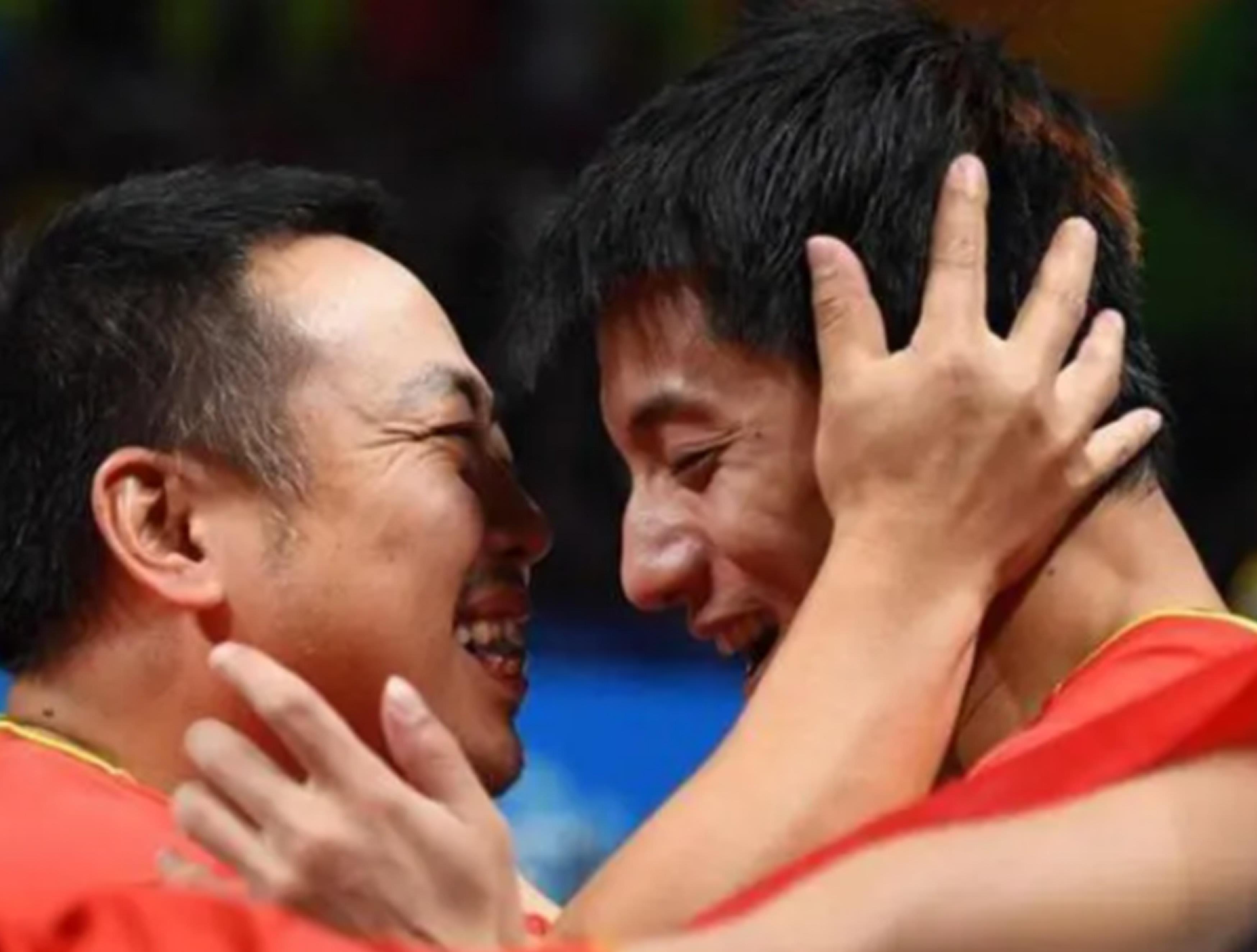 包含中国队碾压日本队，张继科点燃赛场的词条